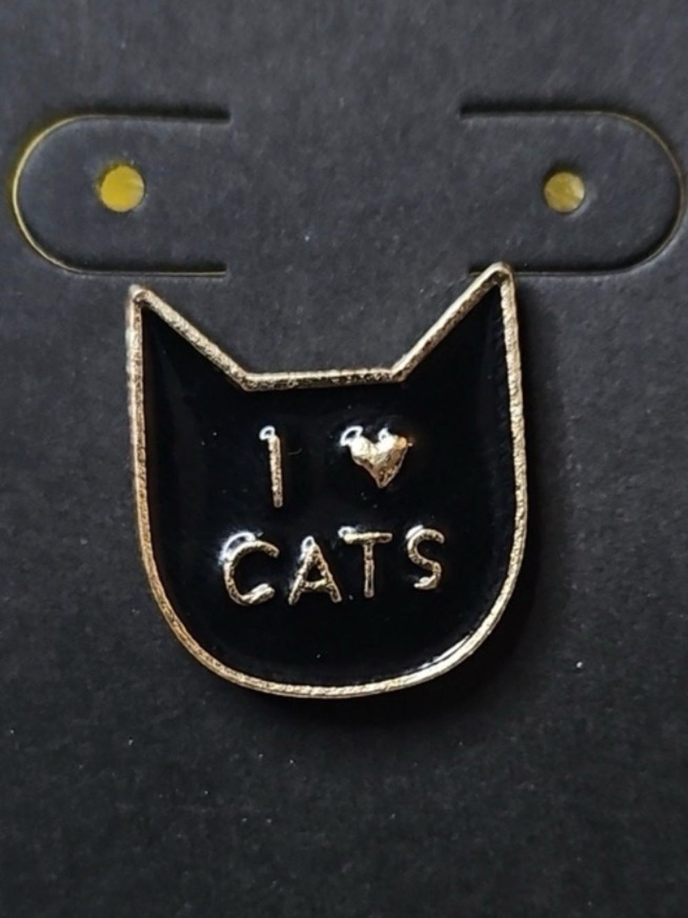 Black Cat-Shaped Enamel Pin - I ♥ Cats